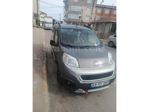 Sahibinden Fiat Fiorino Combi 1.4 Fire Premio 2017 Model