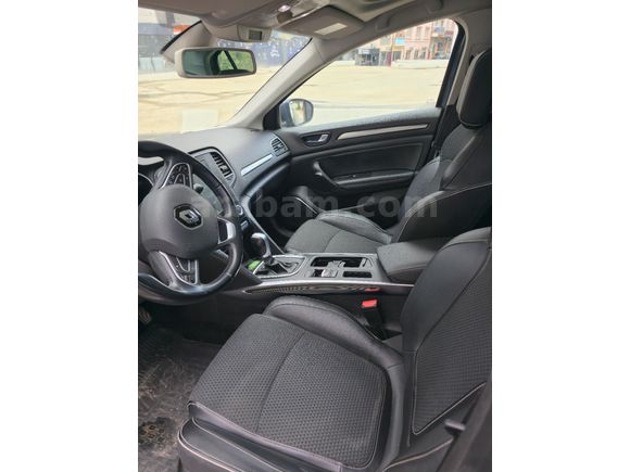 SAHİBİNDEN TİTİZLİKLE KULLANILMIŞ - İCONE MEGANE