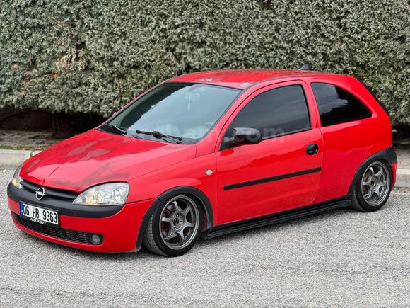 Galeriden Opel Corsa 1.4 Comfort 2001 Model Ankara