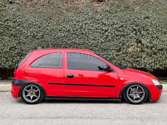 Galeriden Opel Corsa 1.4 Comfort 2001 Model Ankara
