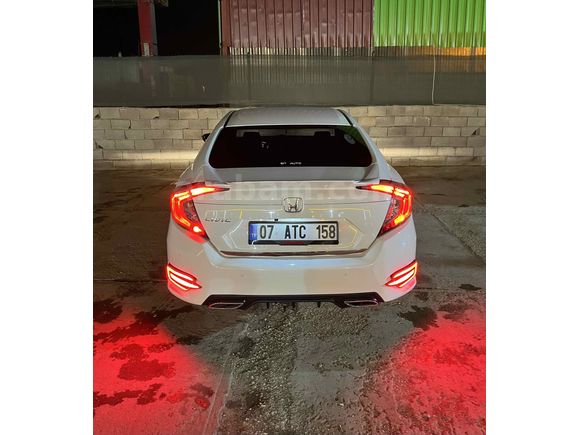 Sahibinden Honda Civic 1.6i VTEC Eco Elegance 2017 Model 