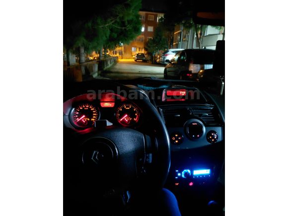 Sahibinden Renault Megane 1.4 Authentique 2005 Model