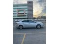 Sahibinden tek parça boyalı avensis