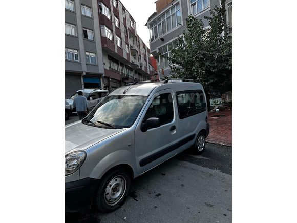 Sahibinden Renault Kangoo Multix 1.5 dCi Authentique 2007 Model 