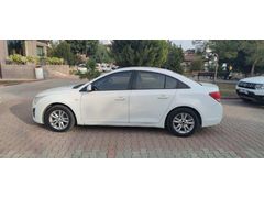 Sahibinden takasa açık Chevrolet Cruze 1.6 Sport 2013 Model  330.000 km Beyaz