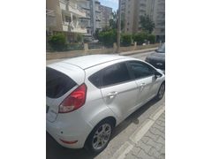 Sahibinden Ford Fiesta 1.5 TDCi Trend X 2015 Model Mersin 141000 km Beyaz