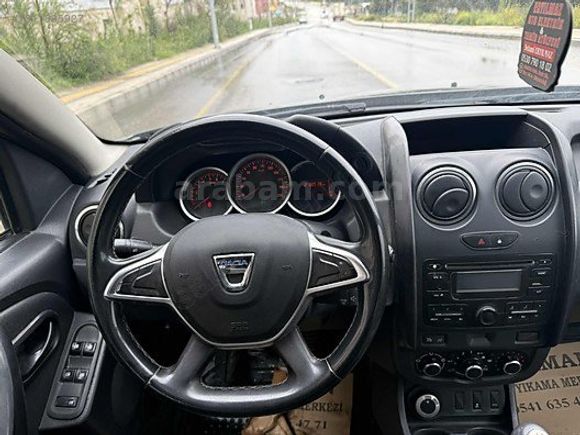 2017 model Duster 4X4 LAUREATE paketi