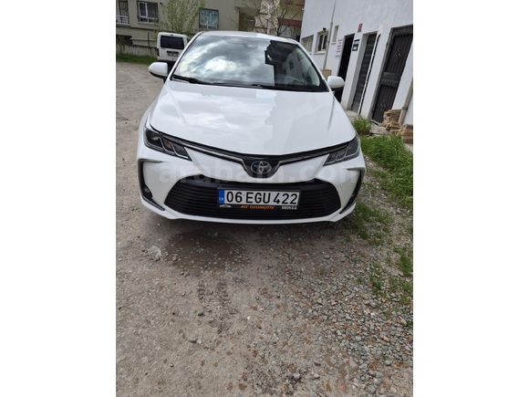 Sahibinden Toyota Corolla 1.8 Hybrid Dream 2020 Model