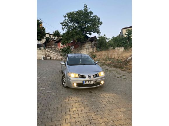 Sahibinden Renault Megane 1.6 Extreme 2007 Model Amasya 97.000 km Gri (Gümüş)