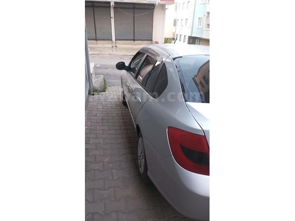 Sahibinden Renault Symbol 1.5 dCi Expression 2011 Model  226.000 km Gri (Gümüş)
