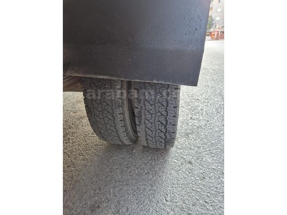 Sahibinden Mazda E 2200 Kasa lı MAZDA  E 2200 modelidir  Araç cift Tekerdir  2007 Trafik cikisli . Muayne   Bitti cekme    Belgeli satis  verilcektir