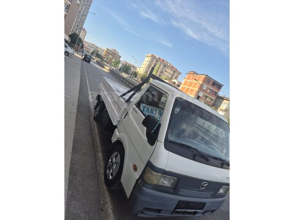 Sahibinden Mazda E 2200 Kasa lı MAZDA  E 2200 modelidir  Araç cift Tekerdir  2007 Trafik cikisli .120.000 nk Kalan  12/15/18/24 vade Takas olur