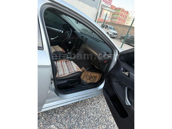 Sahibinden Ford Mondeo 1.6 TDCi Trend 2012 Model