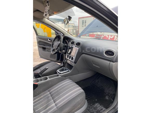 Sahibinden Ford Focus 1.6 Comfort 2011 Model