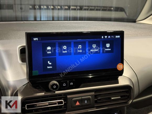 KANDİLLİ MOTORS'DAN 2024 OPEL COMBO ULTİMATE CAM TAVAN *HATASIZ*