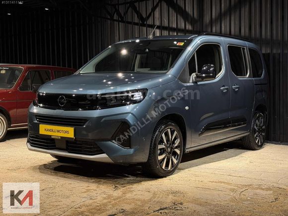 KANDİLLİ MOTORS'DAN 2024 OPEL COMBO ULTİMATE CAM TAVAN *HATASIZ*