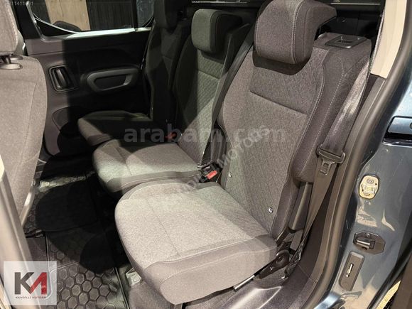 KANDİLLİ MOTORS'DAN 2024 OPEL COMBO ULTİMATE CAM TAVAN *HATASIZ*