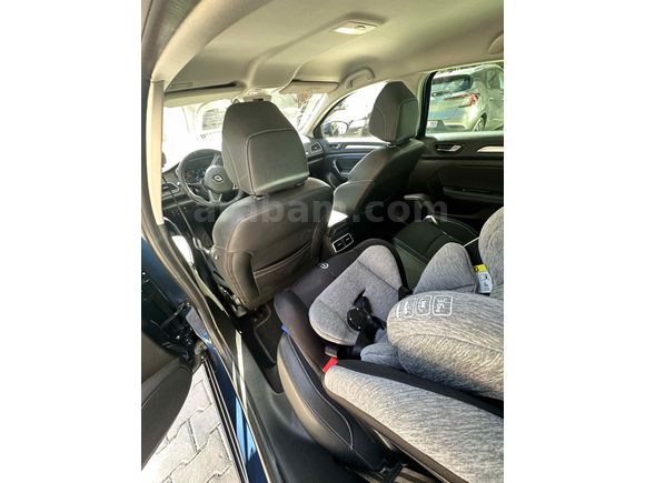 Sahibinden Renault Megane 1.3 TCe Icon 2024 Model 