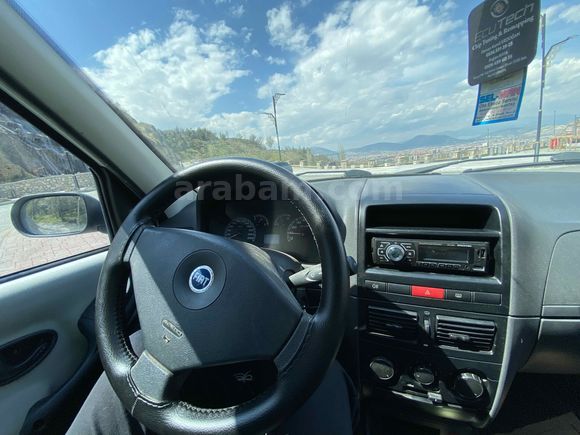 Değişensiz düşük kilometreli araç
