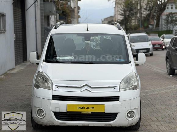 2010 BERLİNGO 1.6HDİ MULTİSPACE İLK EL TEK DEĞİŞEN İZMİT AUTO