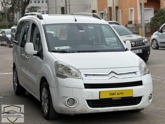 2010 BERLİNGO 1.6HDİ MULTİSPACE İLK EL TEK DEĞİŞEN İZMİT AUTO