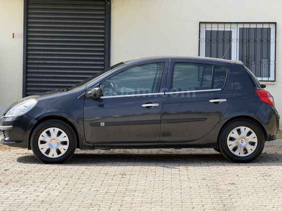  Memurdan değişensiz Renault Clio 1.2 