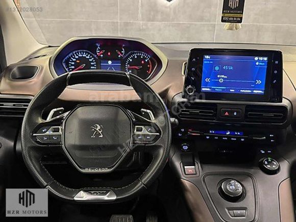 HZR MOTORS 2023 HATASIZ PEUGEOT RİFTER 1.5 BLUEHDI GT CAM TAVAN
