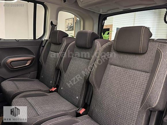 HZR MOTORS 2023 HATASIZ PEUGEOT RİFTER 1.5 BLUEHDI GT CAM TAVAN