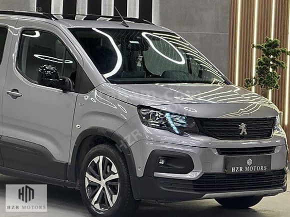 HZR MOTORS 2023 HATASIZ PEUGEOT RİFTER 1.5 BLUEHDI GT CAM TAVAN