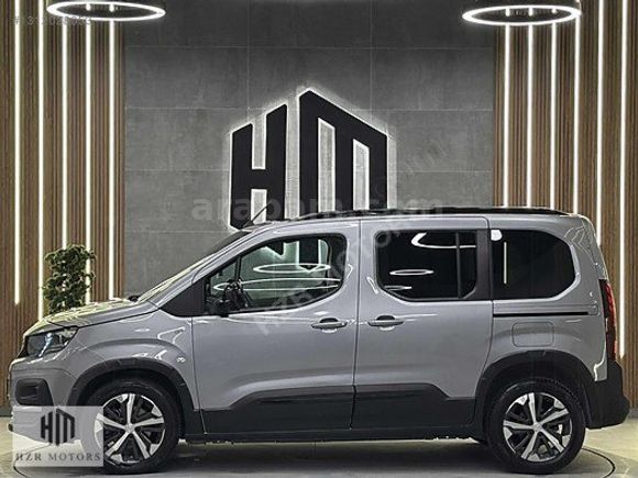 HZR MOTORS 2023 HATASIZ PEUGEOT RİFTER 1.5 BLUEHDI GT CAM TAVAN