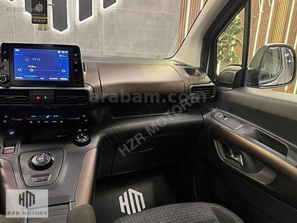 HZR MOTORS 2023 HATASIZ PEUGEOT RİFTER 1.5 BLUEHDI GT CAM TAVAN
