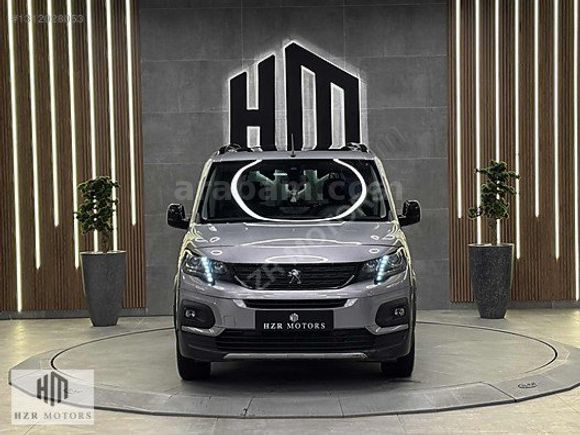 HZR MOTORS 2023 HATASIZ PEUGEOT RİFTER 1.5 BLUEHDI GT CAM TAVAN