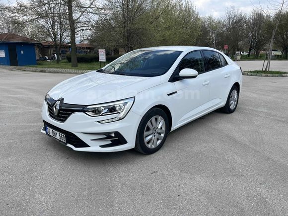 Sahibinden Renault Megane 1.3 TCe Joy Comfort 2022 Model 