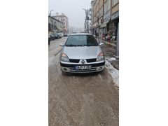 Sahibinden Renault Clio 1.2 Authentique 2006 Model