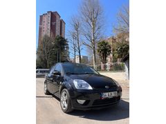 Sahibinden Ford Fiesta 1.4 TDCi Comfort 2004 Model İstanbul 315.000 km Siyah