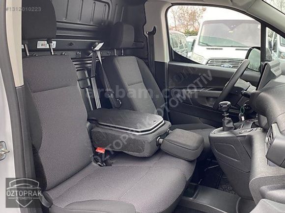 ÖZTOPRAK-2026 OPEL COMBO CARGO EDİTİON XL 1.5 DİZEL-4.75 VADE