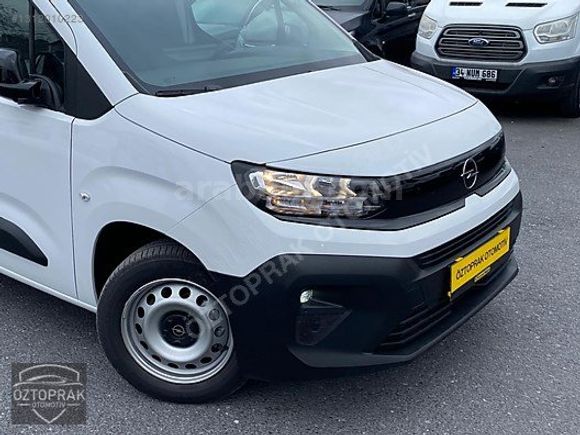 ÖZTOPRAK-2026 OPEL COMBO CARGO EDİTİON XL 1.5 DİZEL-4.75 VADE