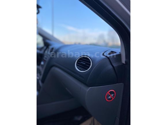 İlk Ruhsat Sahibinden Tertemiz Bakımlı Focus