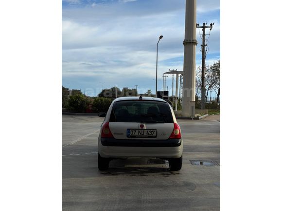 Sahibinden Renault Clio 1.2 Dynamic 2004 Model  225.850 km Gri (metalik)
