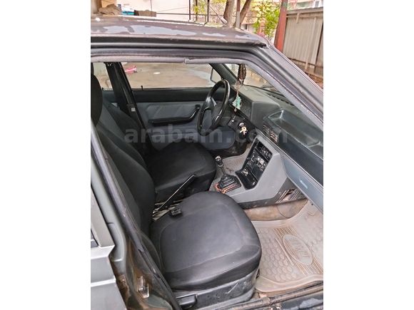 Sahibinden Renault R 9 1.4 Broadway 1988 Model