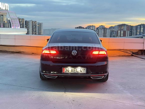 Sahibinden extralı siyah Passat 1.6 TDi 2017