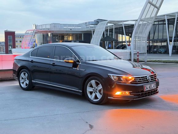 Sahibinden extralı siyah Passat 1.6 TDi 2017