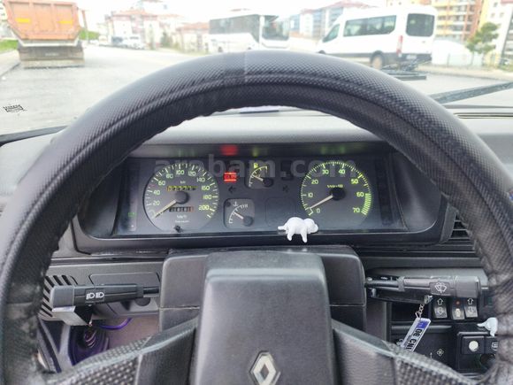 Sahibinden Renault R 9 1.4 Broadway RN 1999 Model