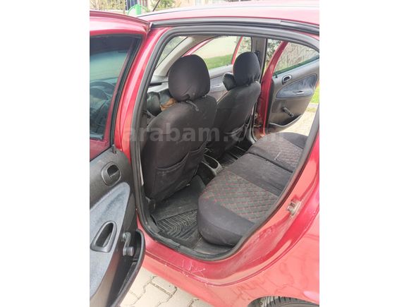Sahibinden Peugeot 206 1.6 XT 2000 Model