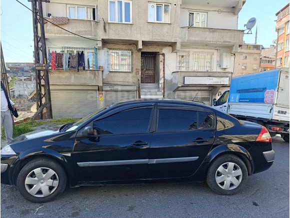 Sahibinden Renault Megane 1.6 Expression 2006 Model