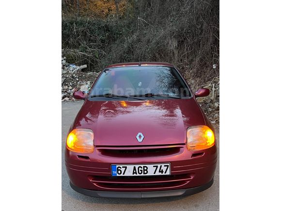 Sahibinden Renault Clio 1.4 RNA 2001 Model