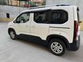 Sahibinden Peugeot Rifter 1.5 BlueHDI Allure 2020 Model  145.000 km Beyaz