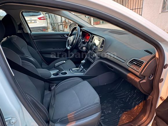 Galeriden Renault Megane 1.5 Blue DCI Joy 2021 Model Hatay