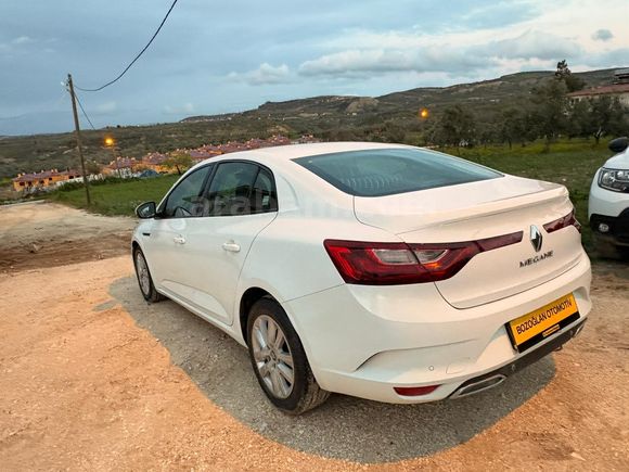 Galeriden Renault Megane 1.5 Blue DCI Joy 2021 Model Hatay