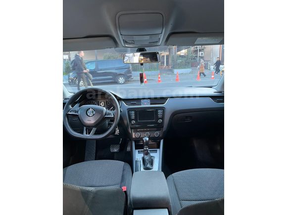 Sahibinden Skoda Octavia 1.6 TDI Optimal 2015 Model